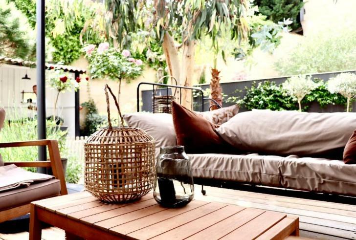 Aux Terrasses Bed & Breakfast Bordeaux Dış mekan fotoğraf